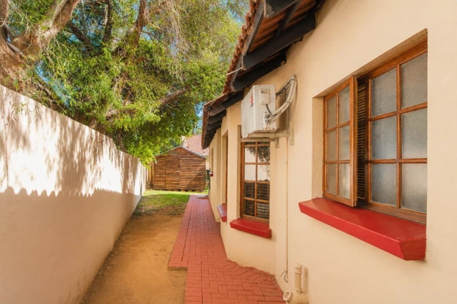 4 Bedroom Property for Sale in Safari Gardens North West